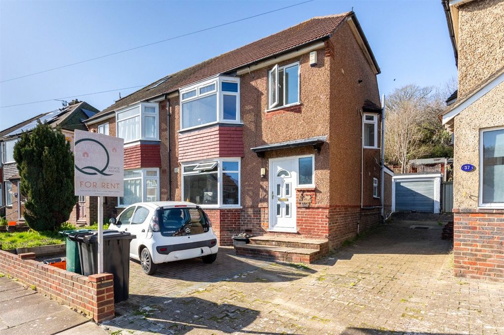 Property photo 1 of 19 Picture No. 10