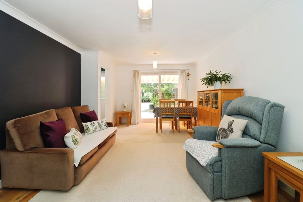 Property photo 3 of 16 Pbox-Img.Jpg
