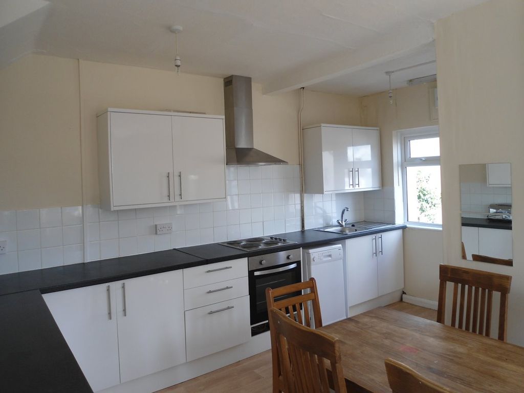 Property photo 3 of 23 Gallery