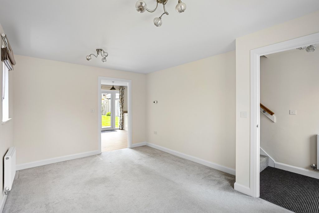 Property photo 2 of 19 Photo 15