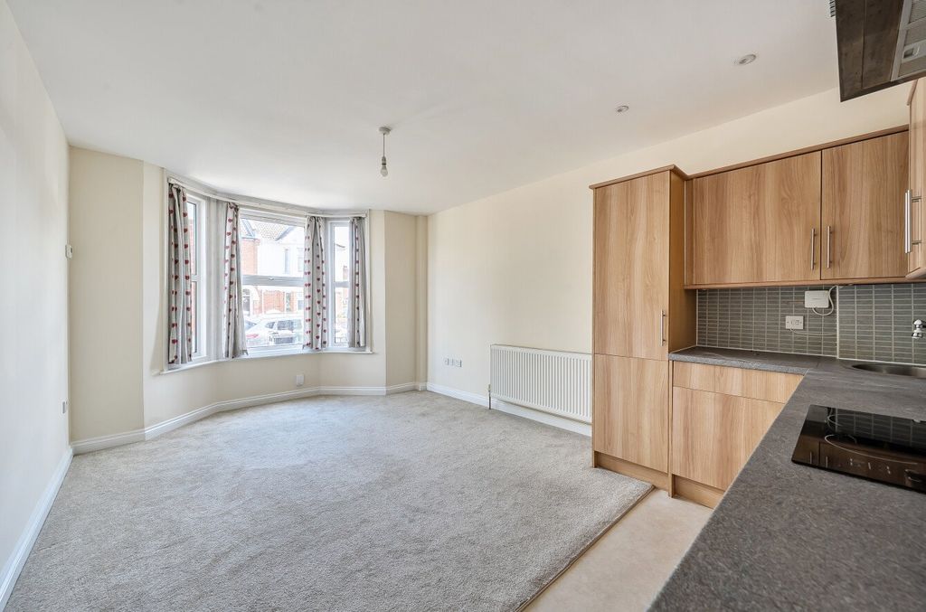 Property photo 2 of 10 Picture No. 02