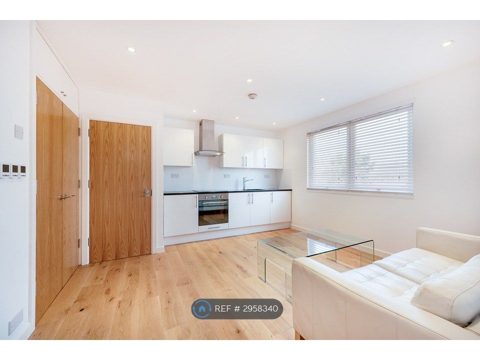 Property photo 1 of 4