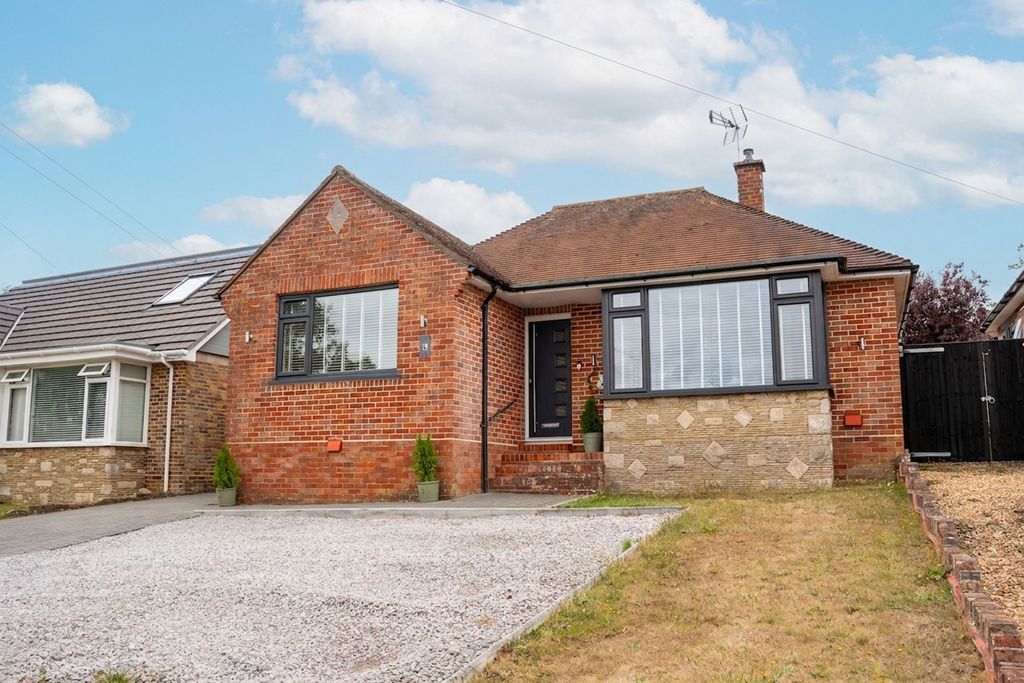 Property photo 1 of 24