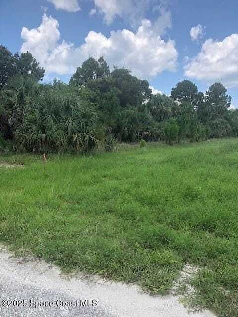 Property photo 1 of 2