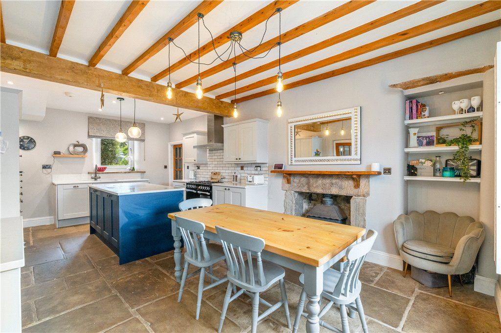 Property photo 2 of 14 Dining Kitchen