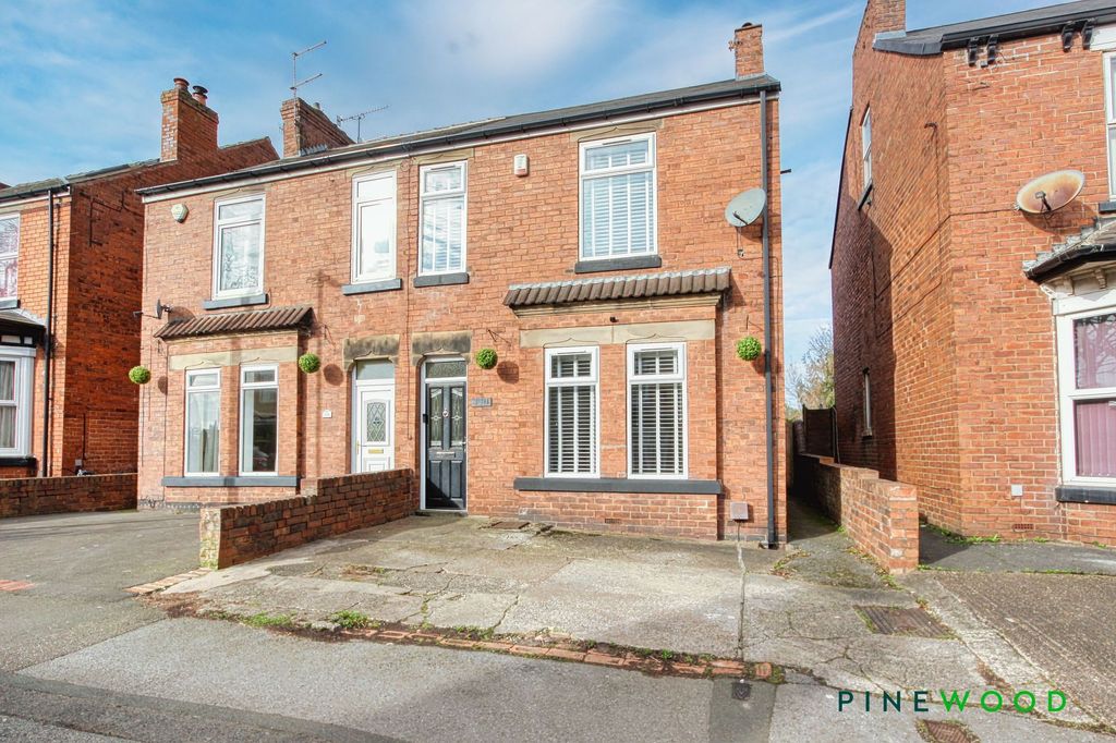 Property photo 1 of 26 Front