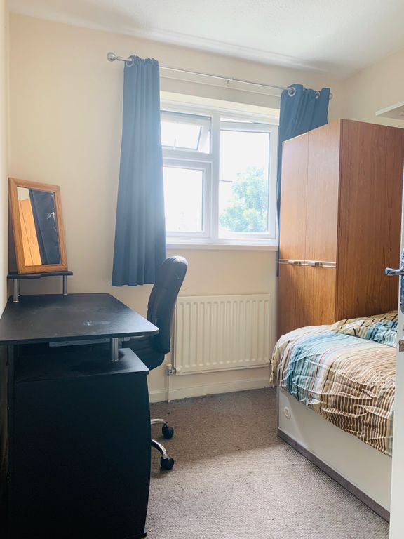 Property photo 1 of 6