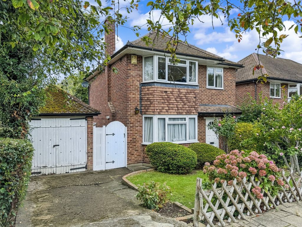 Property photo 1 of 25