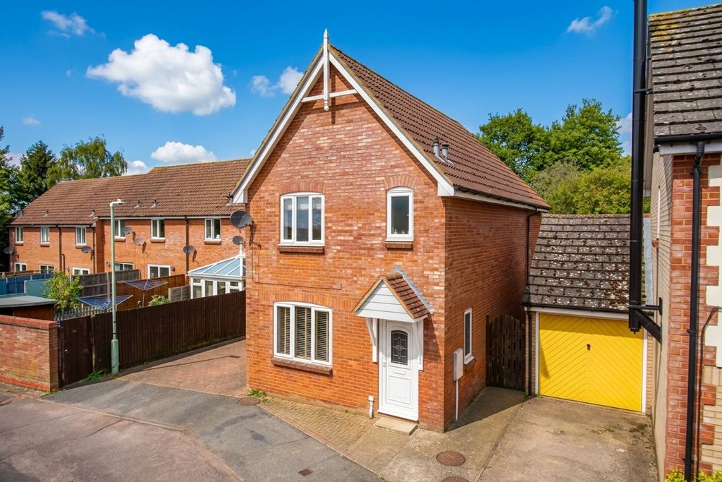 Property photo 1 of 22