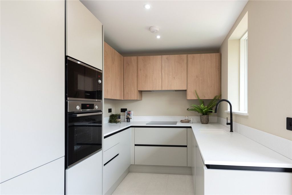 Property photo 3 of 17 Picture No. 06