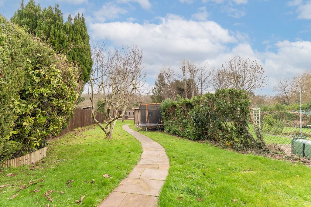 Property photo 2 of 30