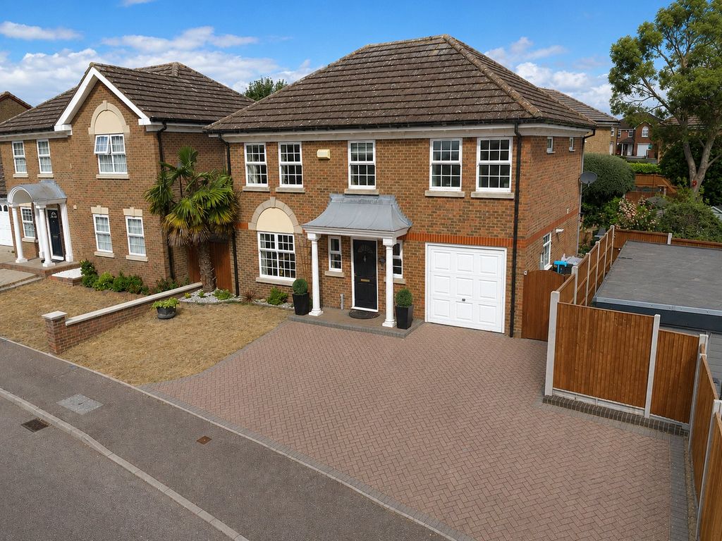 Property photo 1 of 22 Picture No. 01