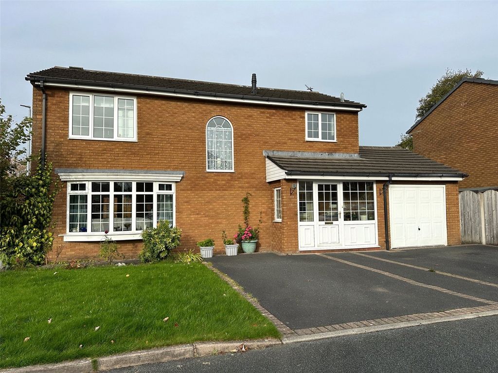 Property photo 1 of 24 Picture No. 10