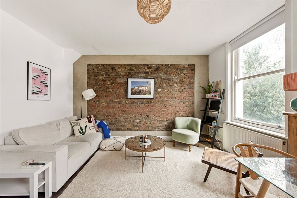 Property photo 2 of 10 Picture No. 16