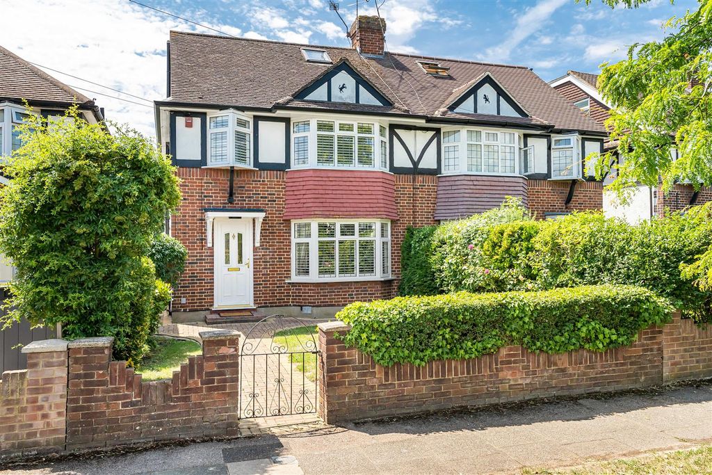Property photo 1 of 19