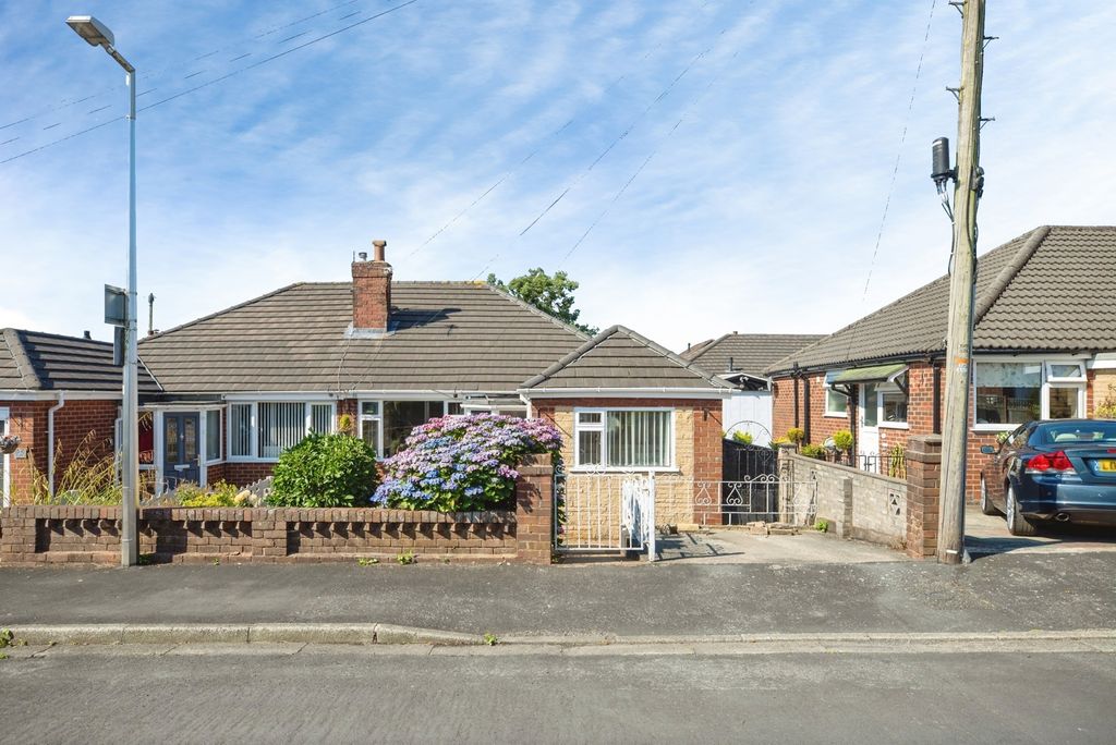 Property photo 1 of 18 Pbox-Img.Jpg