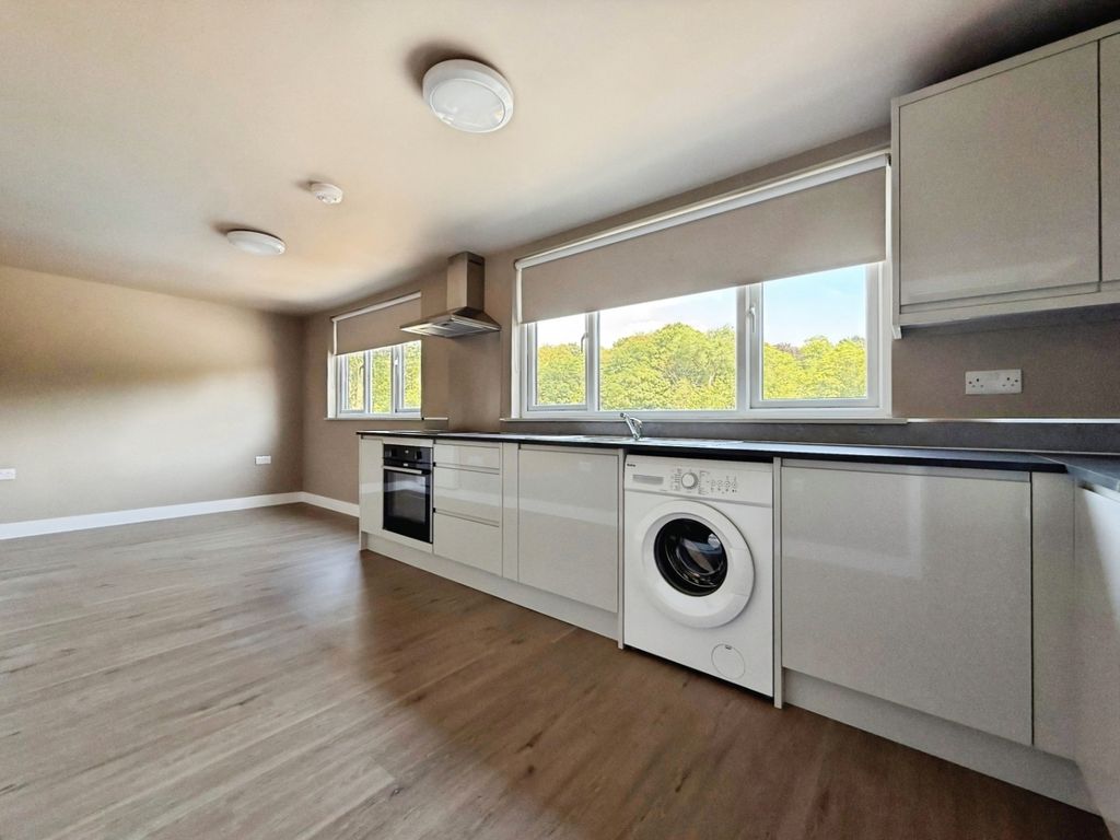 Property photo 2 of 9 Pbox-Img.Jpg