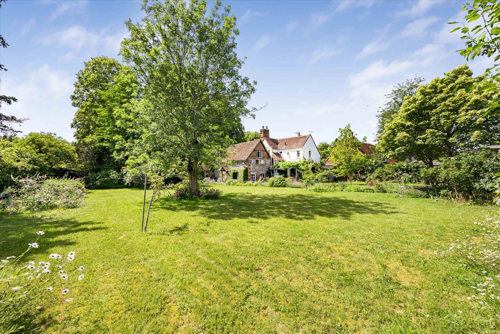 Property photo 3 of 33 Image