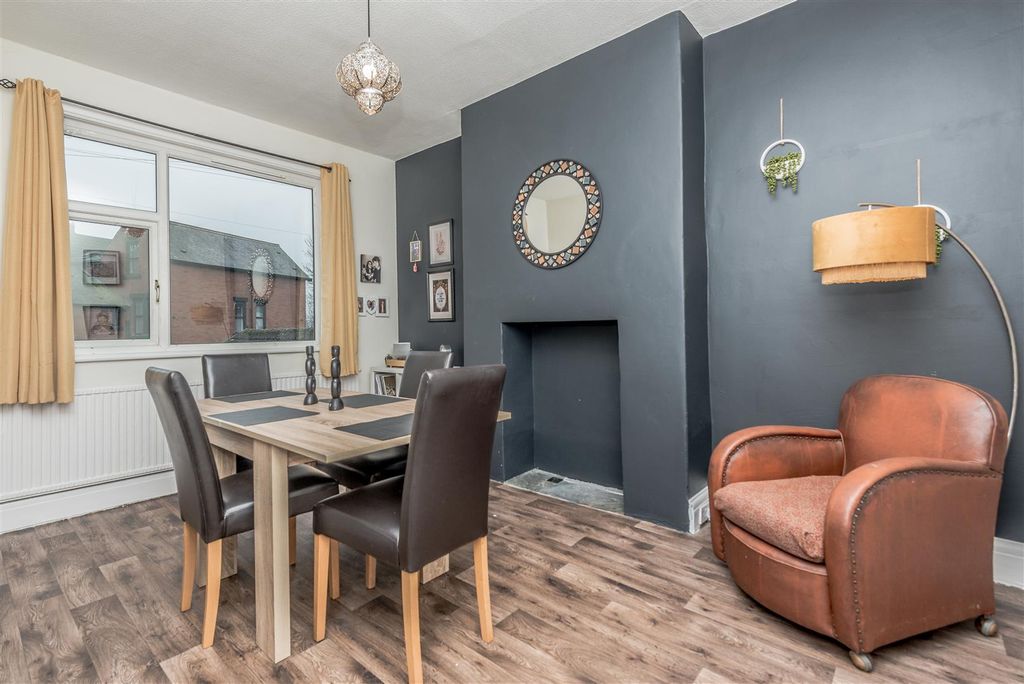 Property photo 3 of 23 Dining Room: