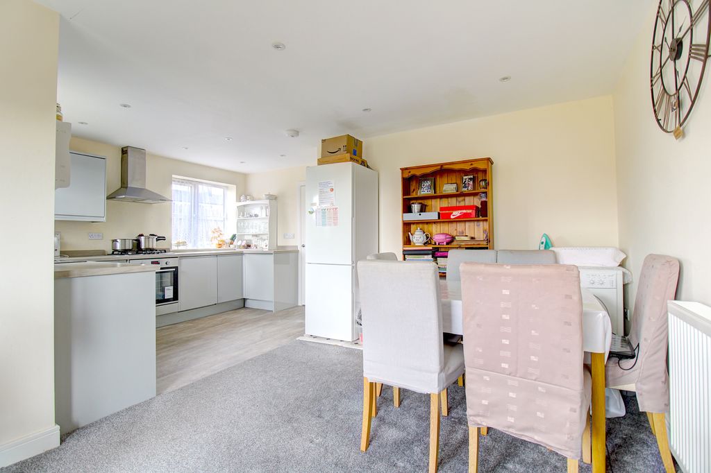 Property photo 3 of 19 Open Plan Dining &amp; Kitchen