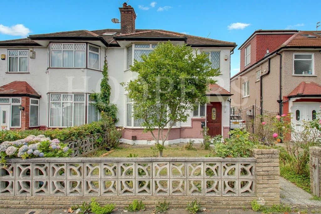 Property photo 1 of 13