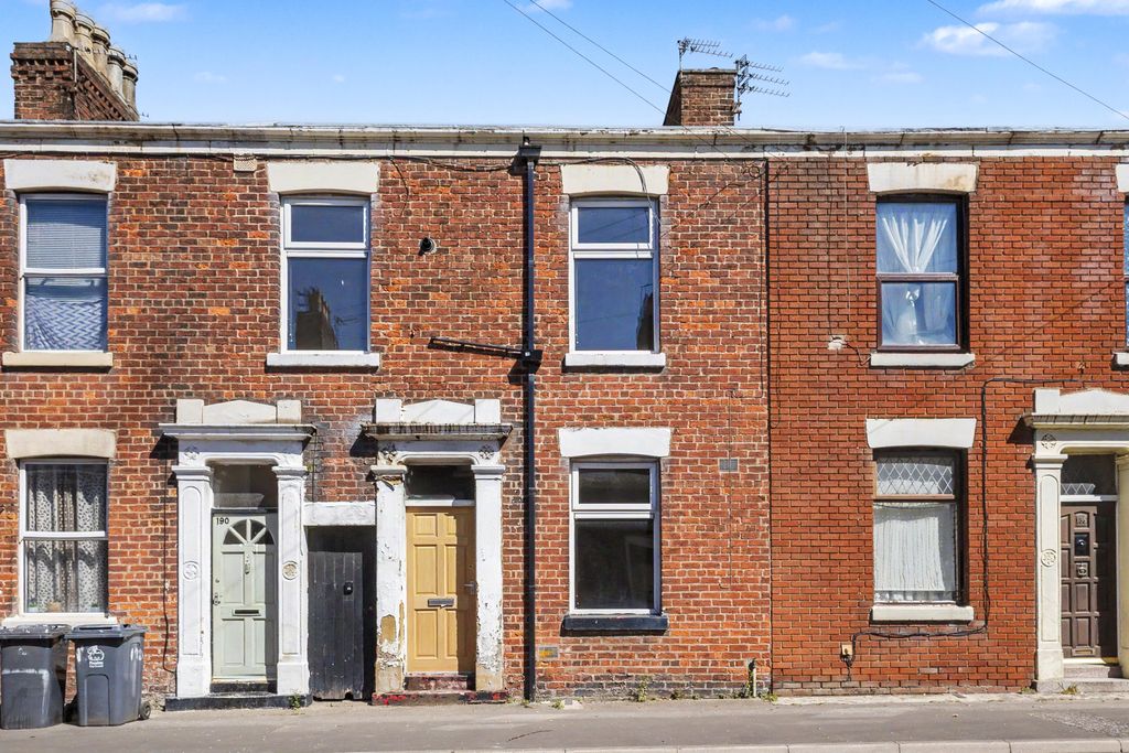 Property photo 1 of 16 188 Plungington Road, Preston, Lancashire, Pr1 7Ub