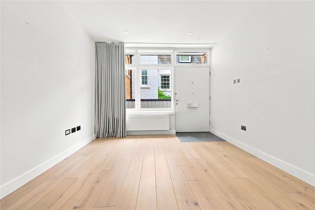 Property photo 3 of 13 Picture No. 26
