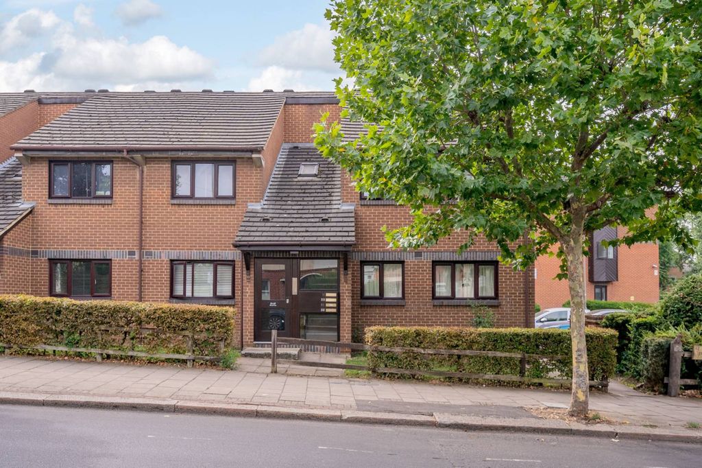 Property photo 1 of 6