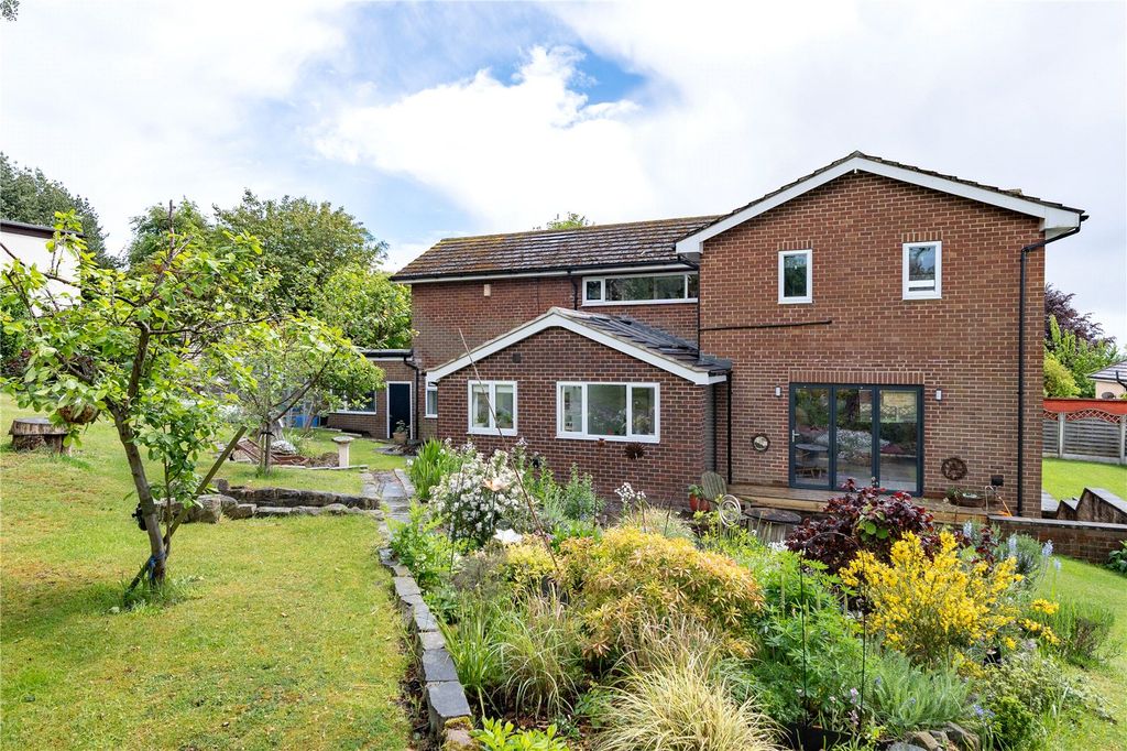 Property photo 1 of 26 Picture No. 33