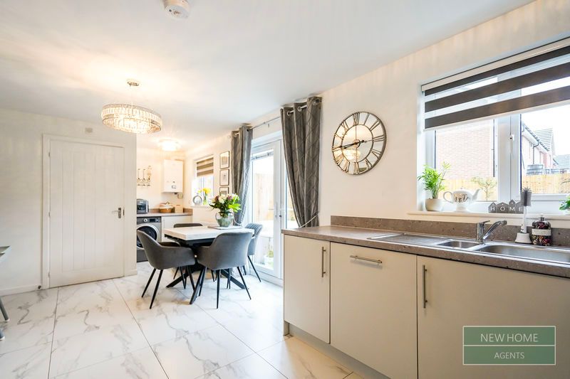 Property photo 3 of 20 Photo 14