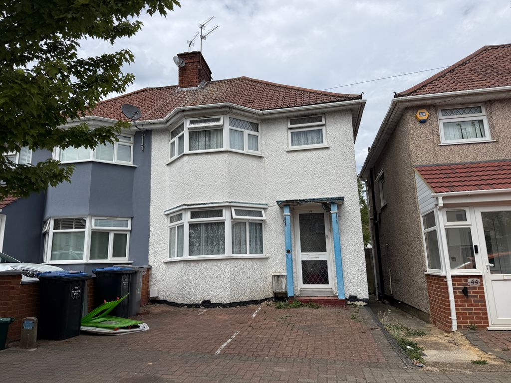 Property photo 1 of 13