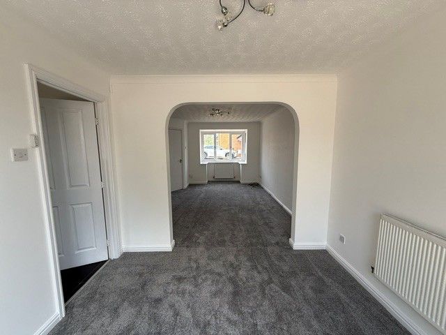 Property photo 2 of 16 Image
