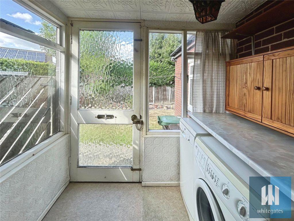 Property photo 3 of 33 Picture No. 28
