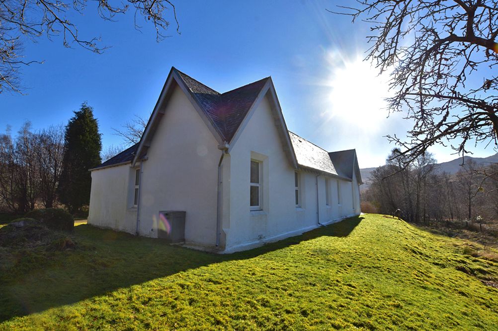 Property photo 2 of 39
