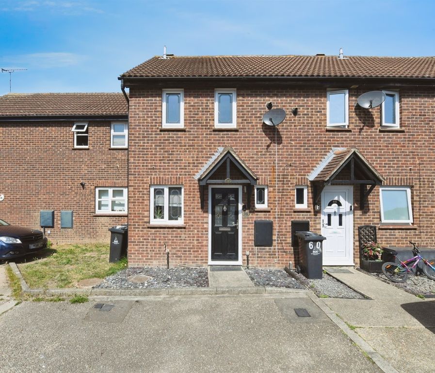 Property photo 1 of 18