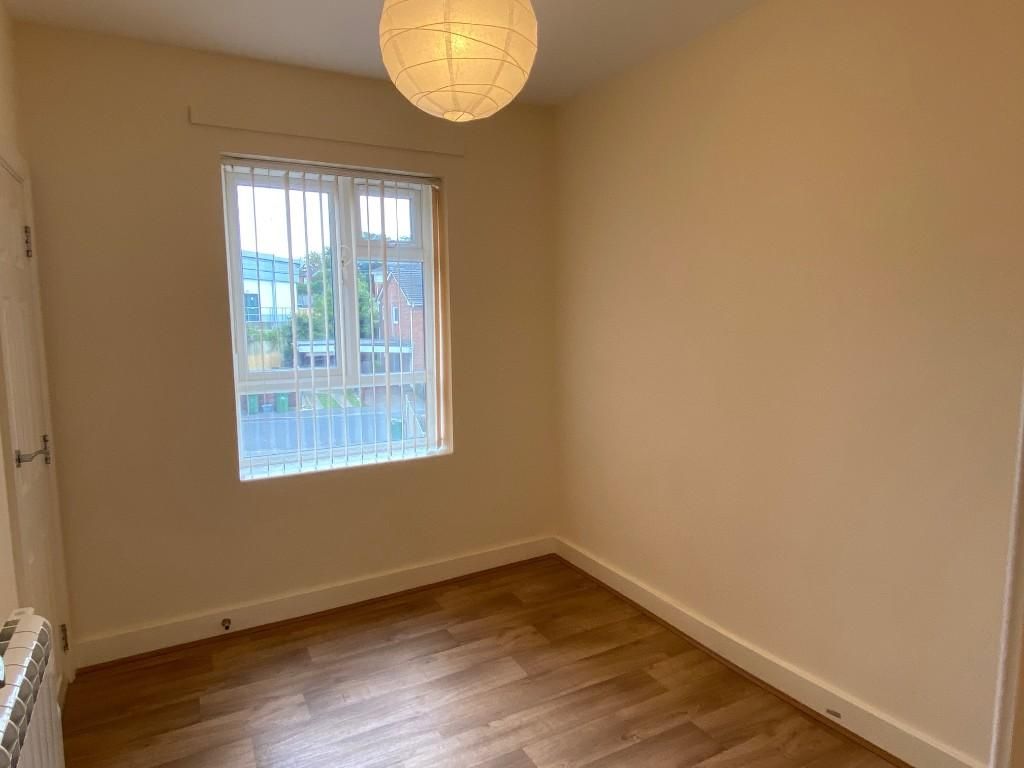 Property photo 3 of 10 Bedroom