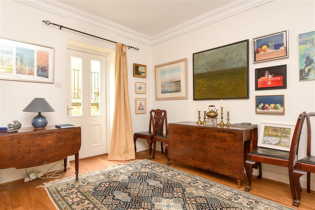 Property photo 3 of 16 Living Room