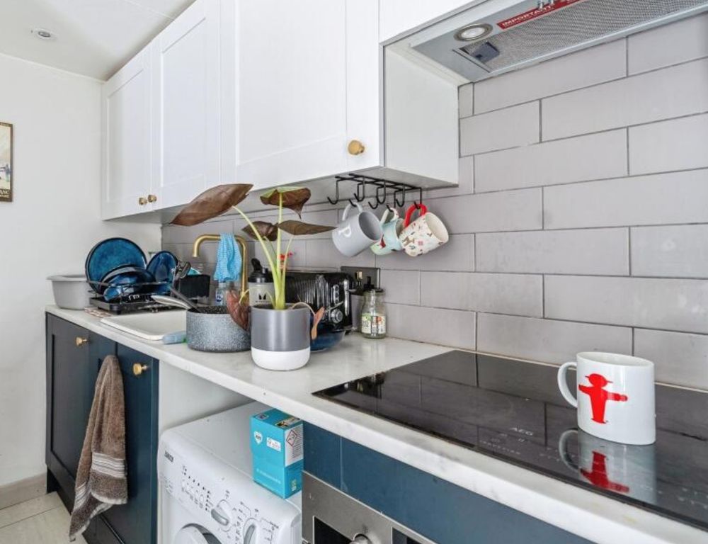 Property photo 2 of 4