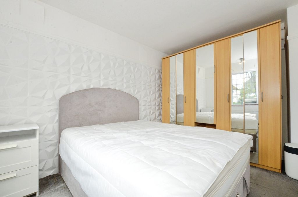 Property photo 2 of 9 Pbox-Img.Jpg