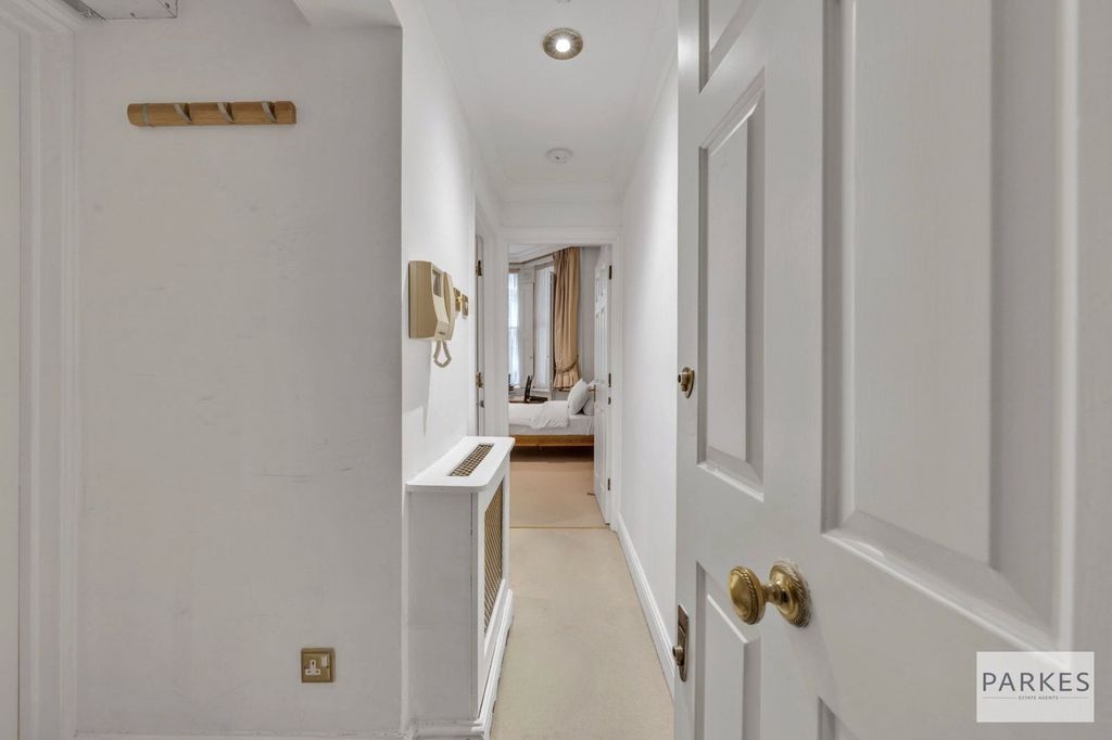 Property photo 3 of 8 Picture No. 07