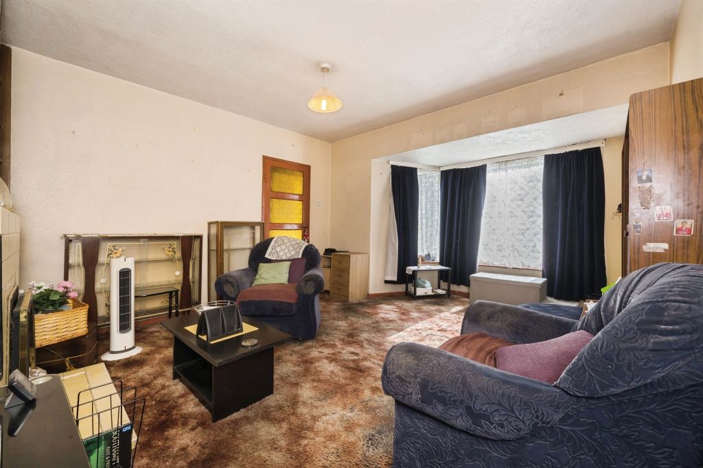 Property photo 2 of 21