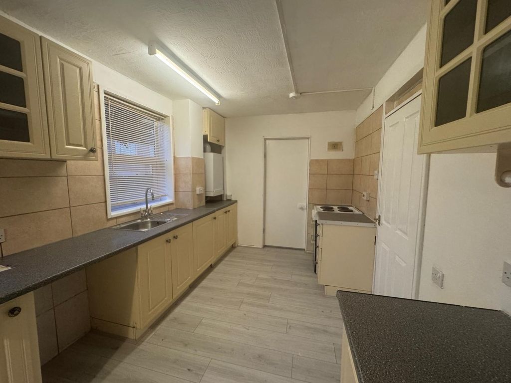 Property photo 1 of 9 Image