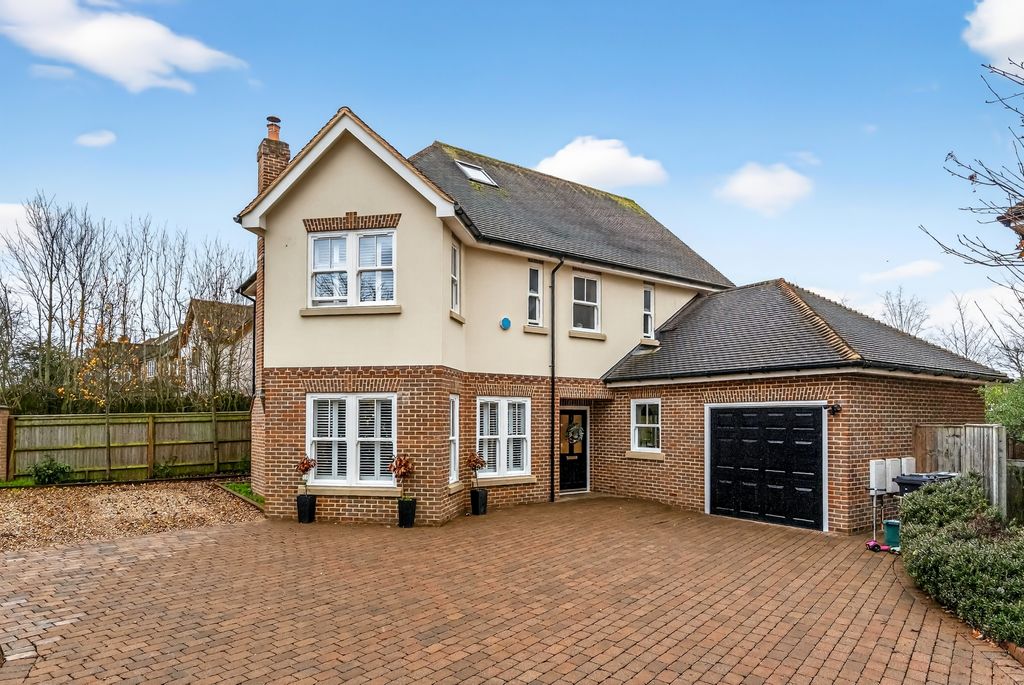 Property photo 1 of 25