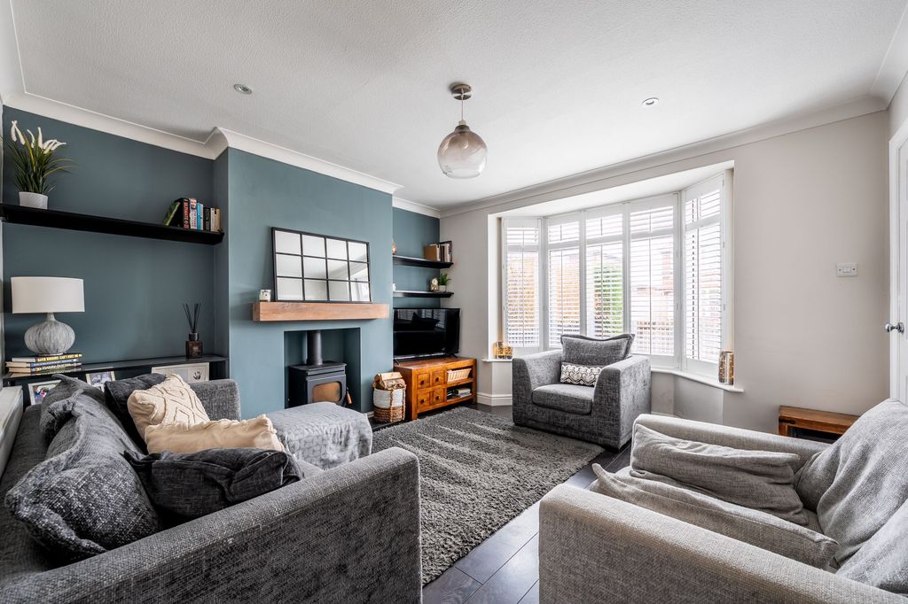 Property photo 2 of 15