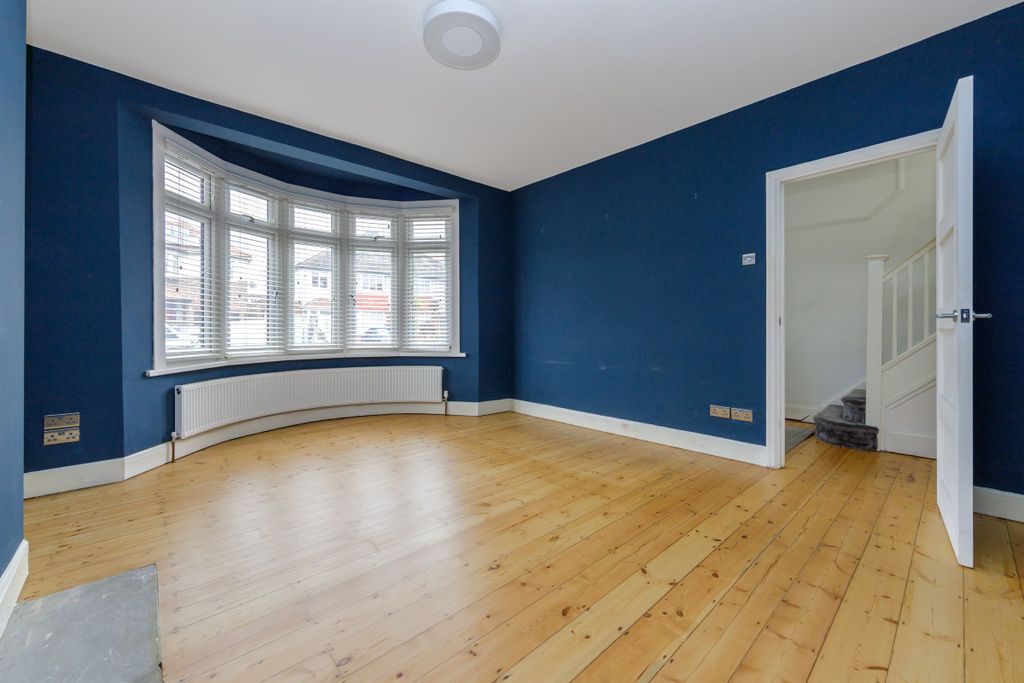 Property photo 2 of 30