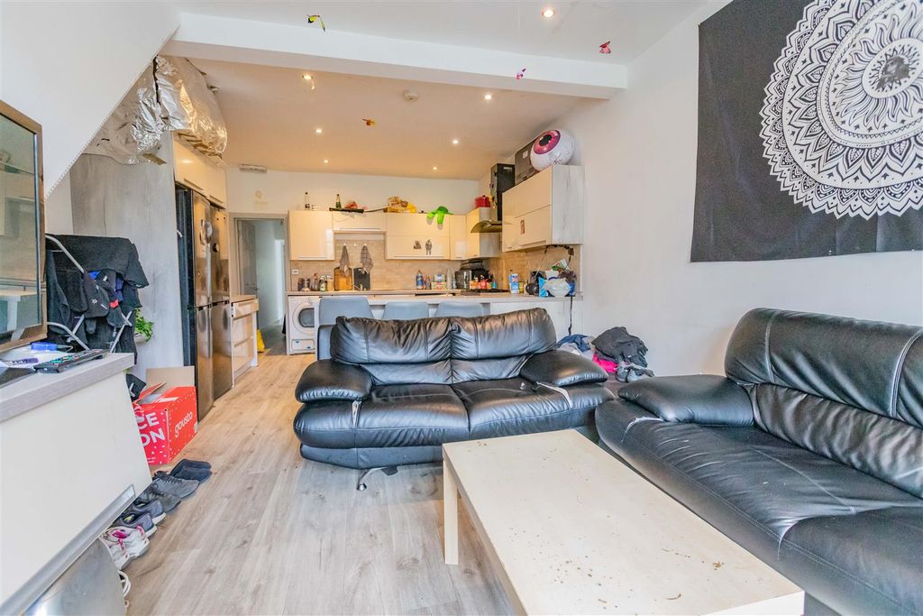 Property photo 2 of 11 Img_7980.Jpg