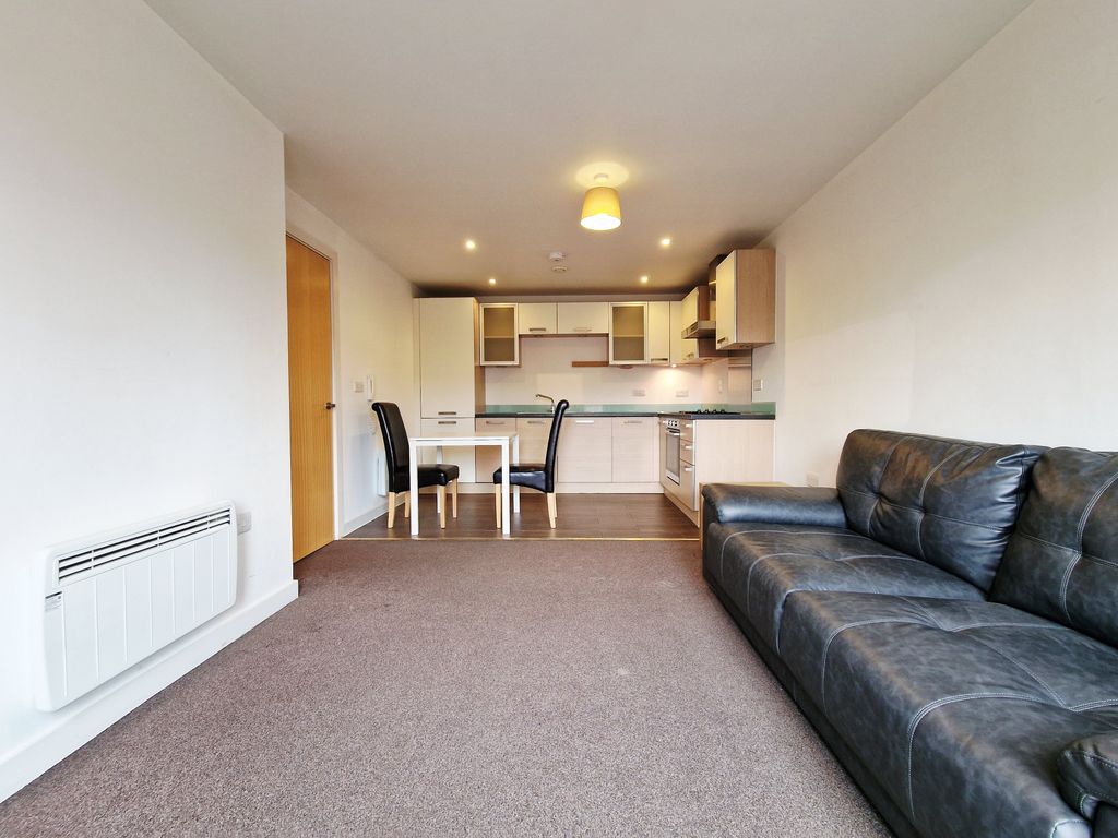 Property photo 3 of 9
