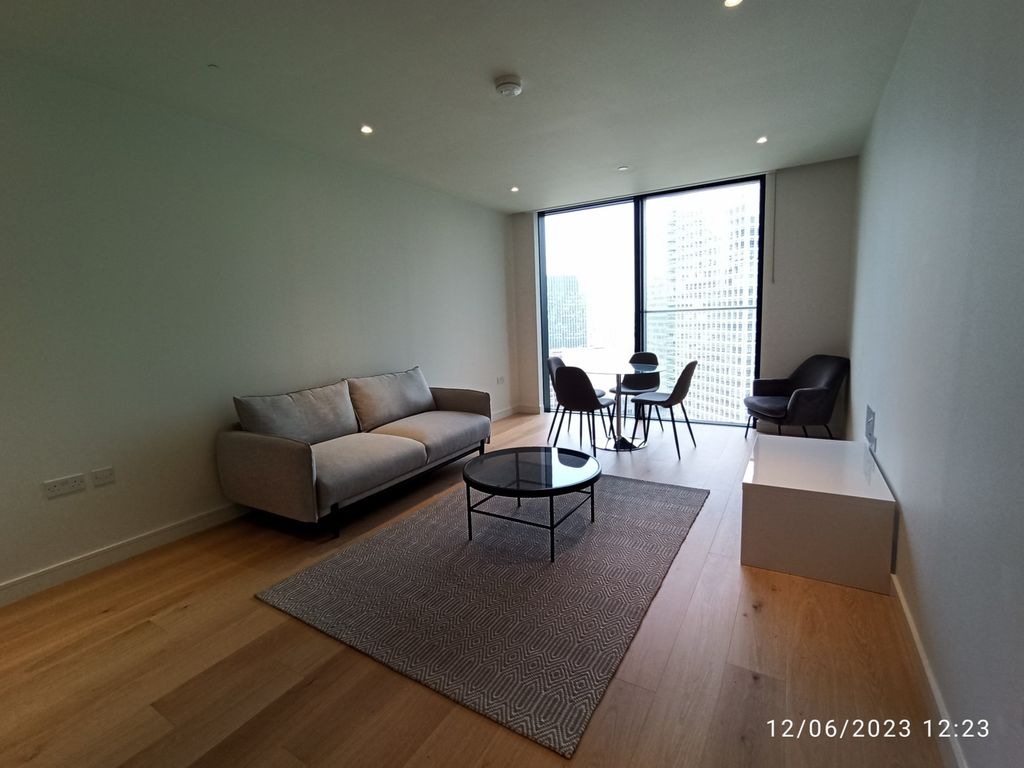 Property photo 1 of 13 Photo 7