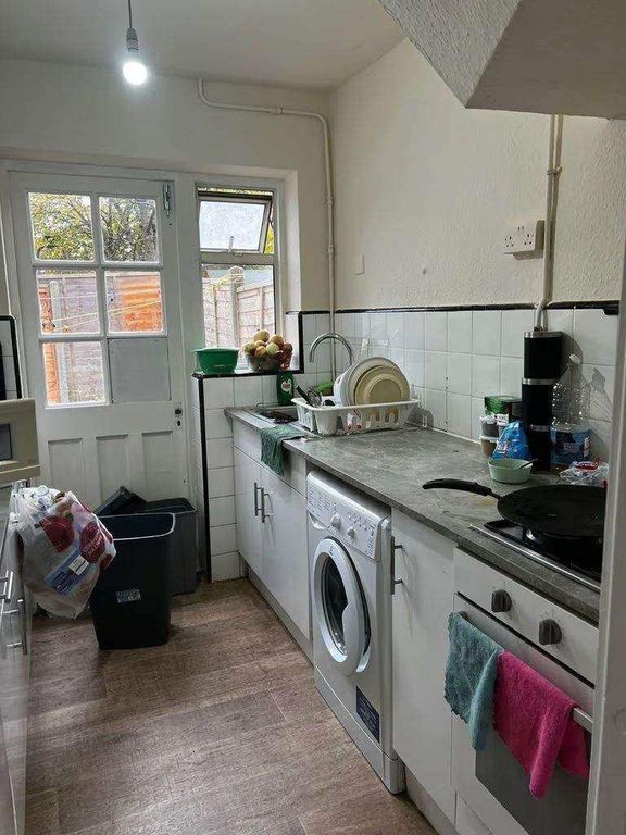 Property photo 3 of 4