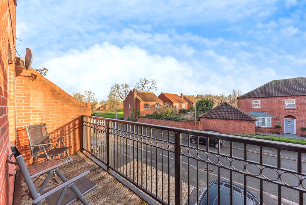 Property photo 2 of 21 5_Cormack_Lane-21